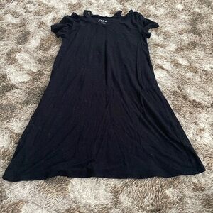Art Class plain black dress. Size: youth Large
